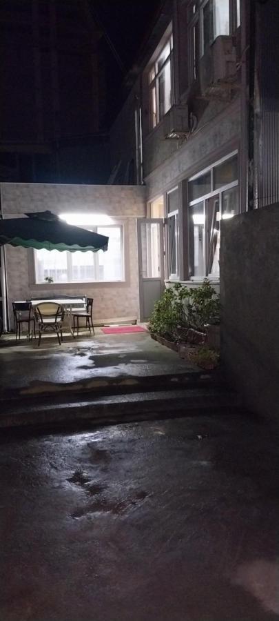 Hostel Gomani Batumi Kültér fotó